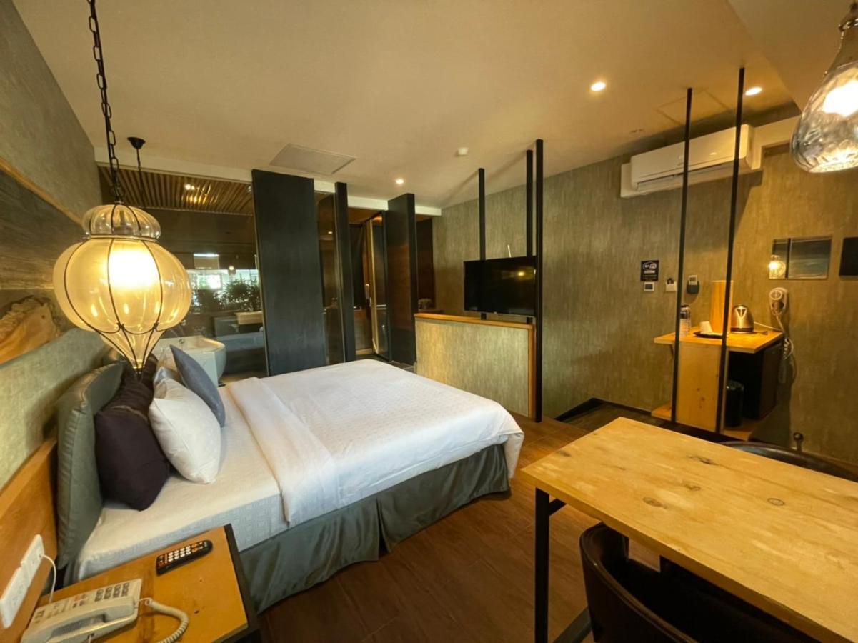Roppongi Motel - Dalian Pingtung Extérieur photo
