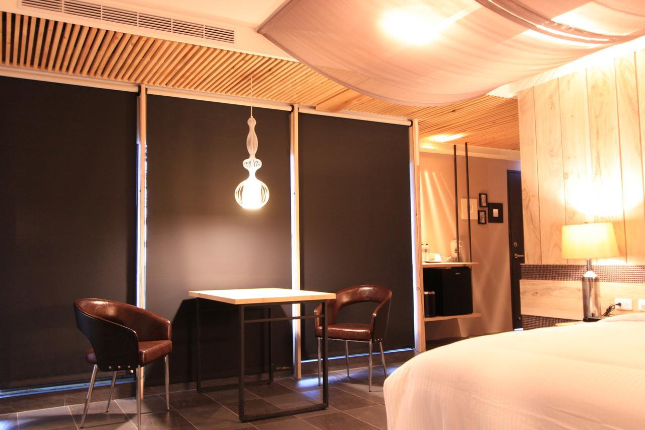 Roppongi Motel - Dalian Pingtung Extérieur photo